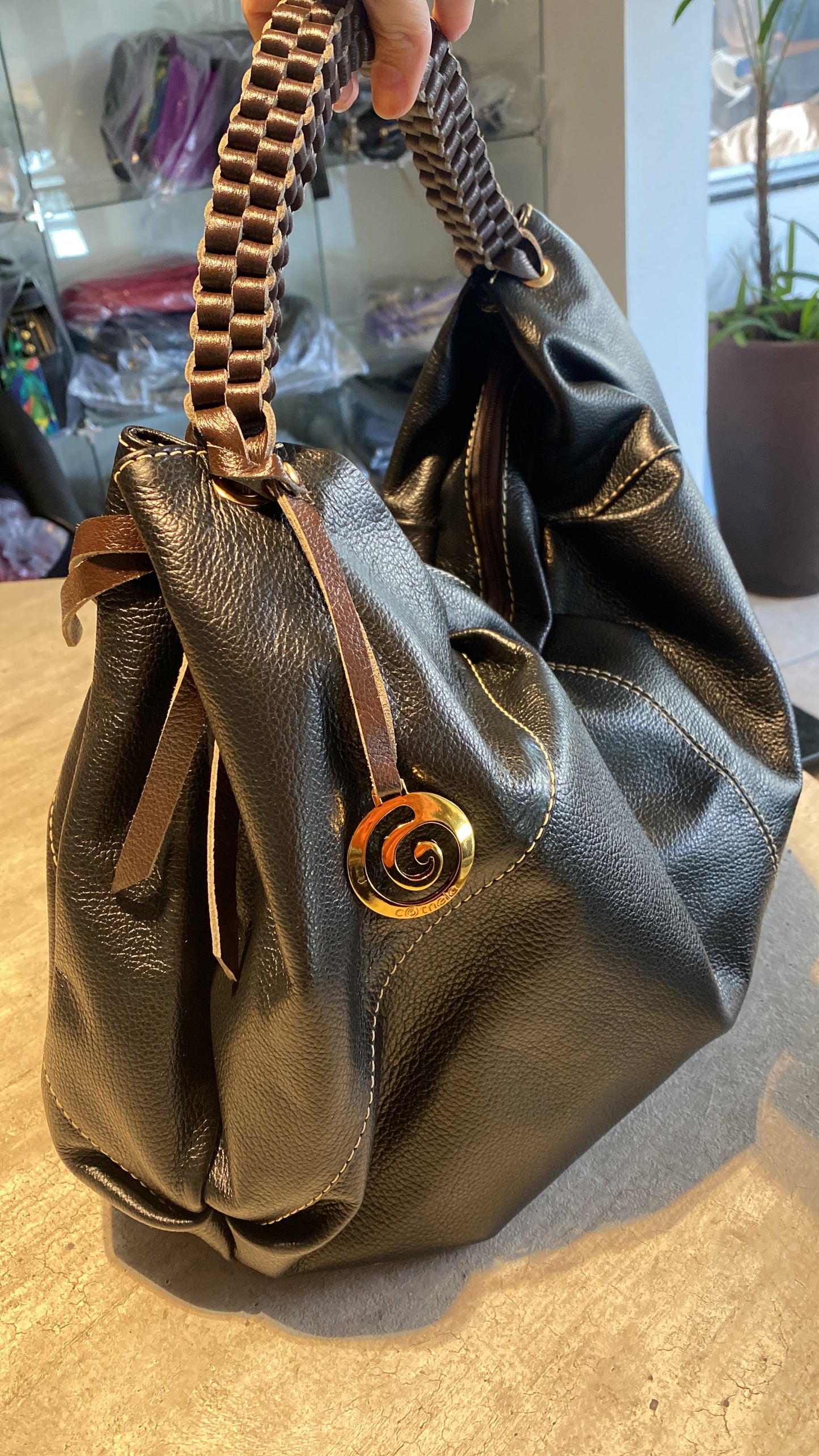 Bolsa Vanessa | Em couro legítimo premium