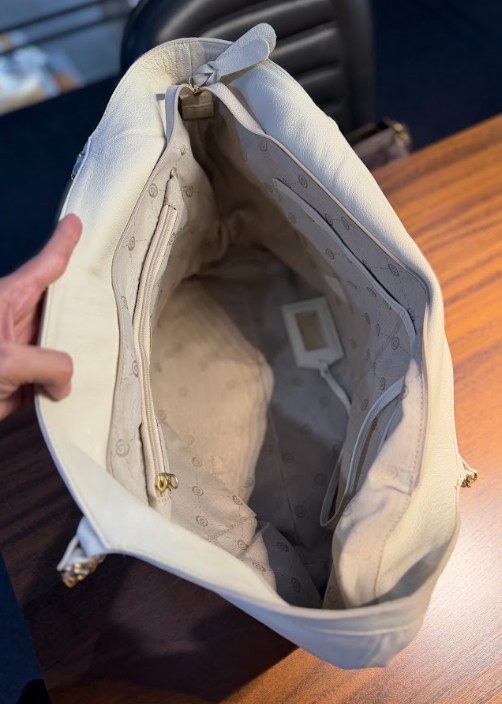 Bolsa Lívia | Em couro legítimo premium