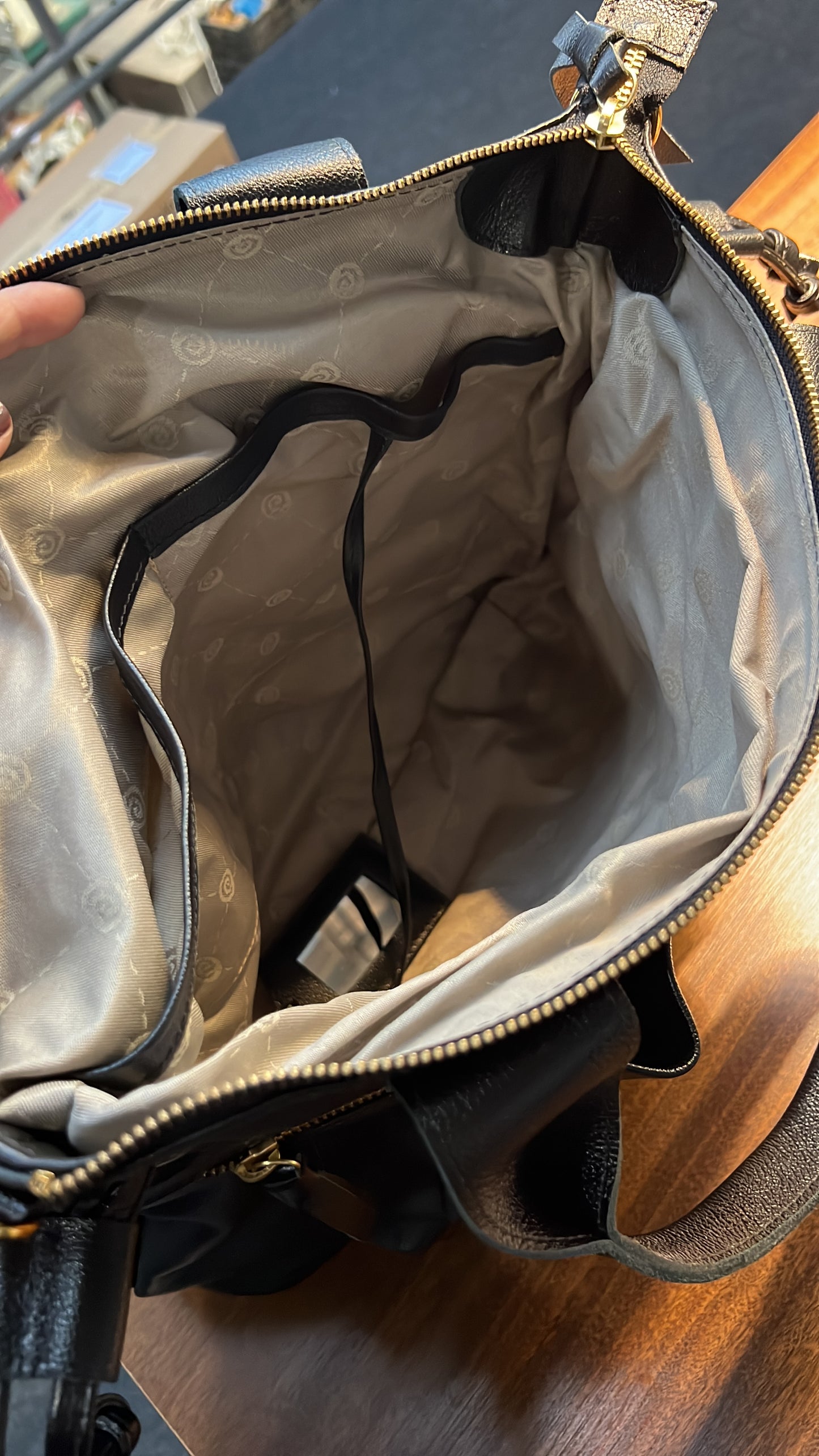 Bolsa Gabi | Em couro legítimo premium