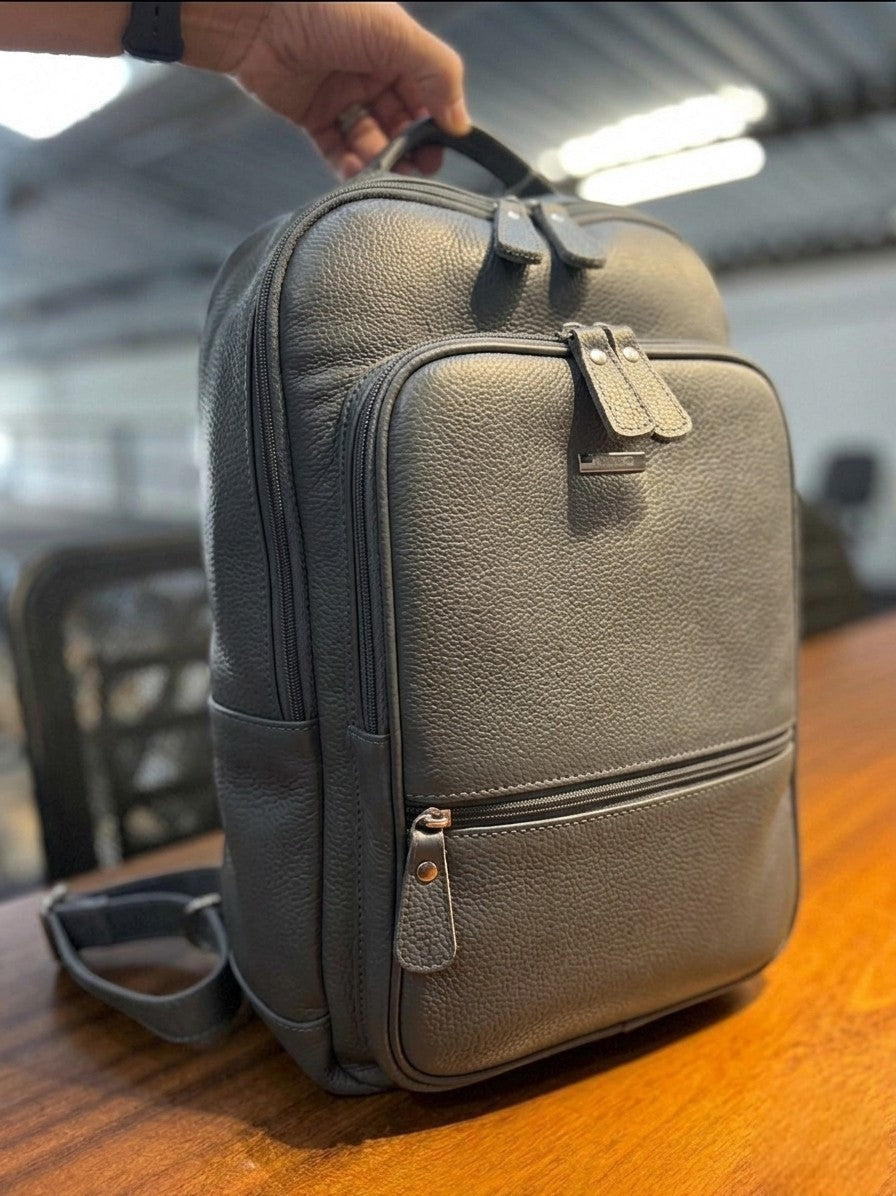 Mochila Felipe | Em couro legítimo premium