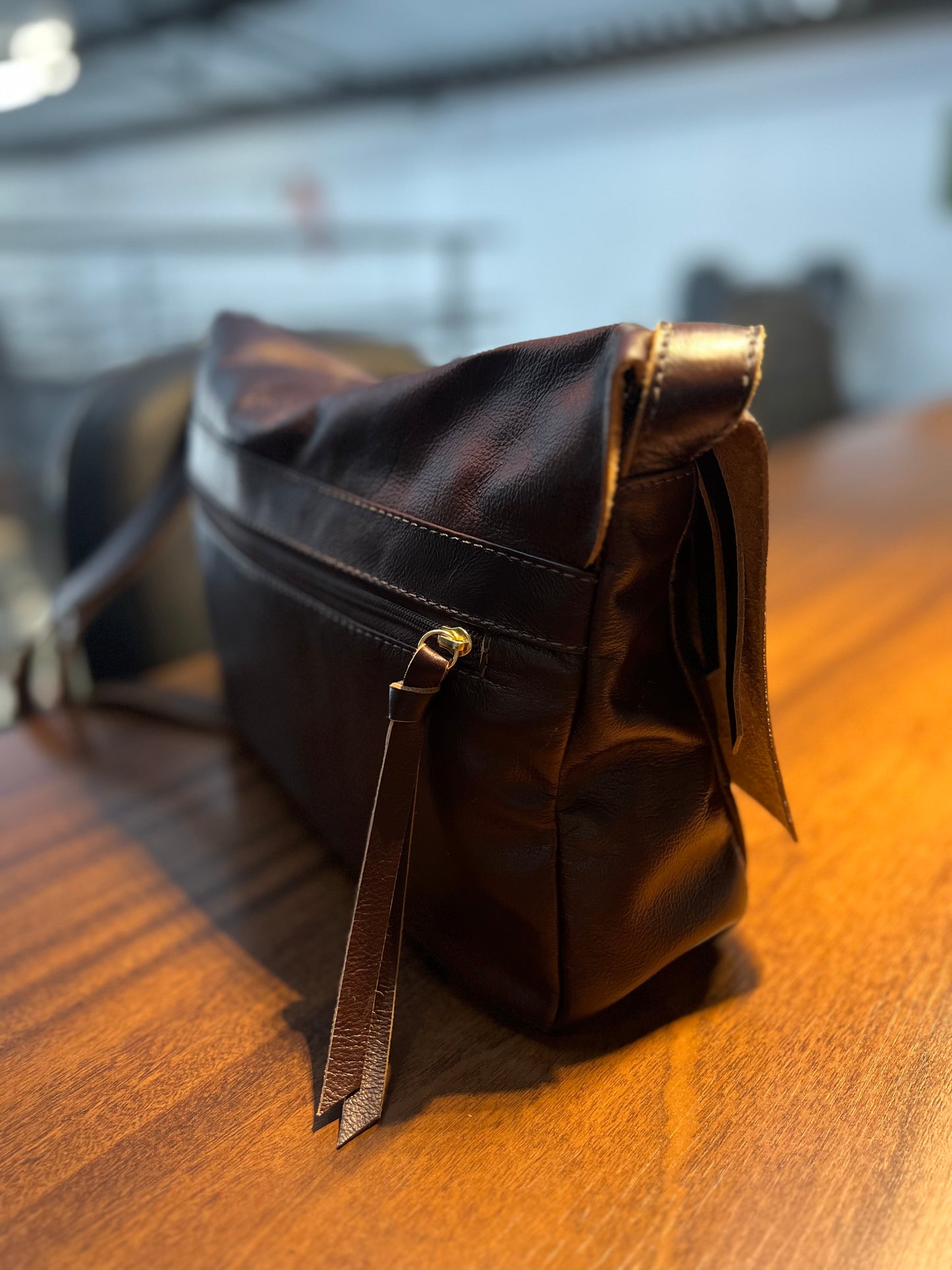 Bolsa Zaya | Em couro legítimo premium