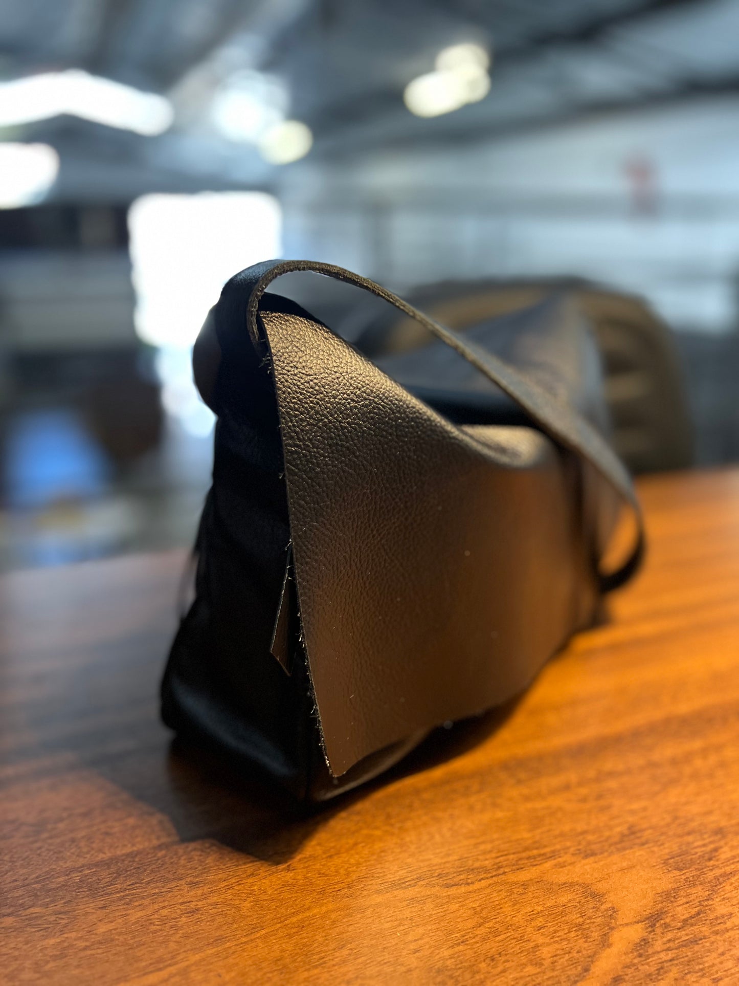 Bolsa Zaya | Em couro legítimo premium