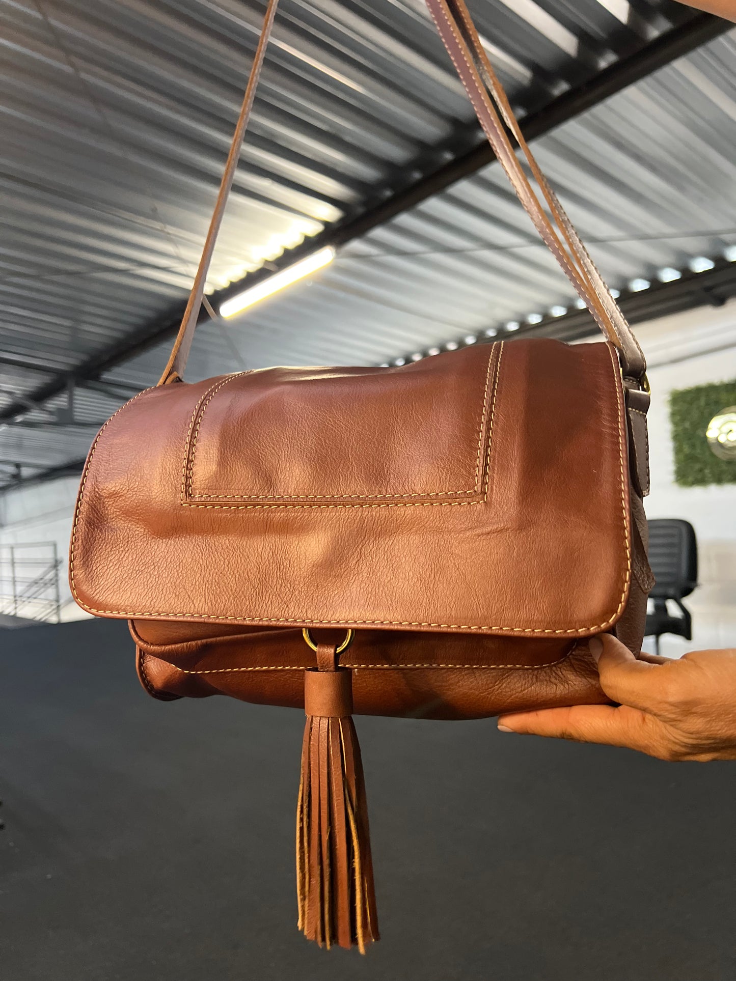 Bolsa Bárbara | Em couro legítimo premium