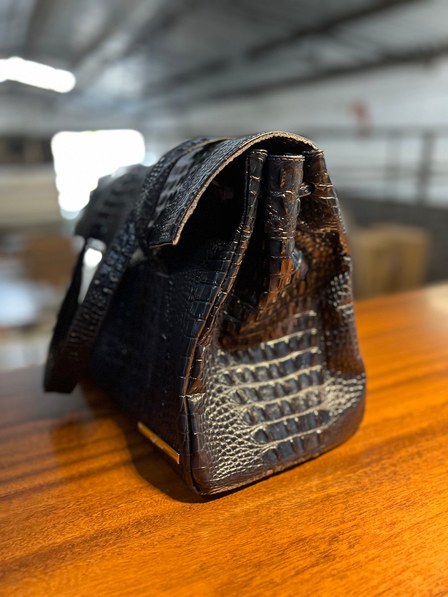 Bolsa Irina | Em couro legítimo premium