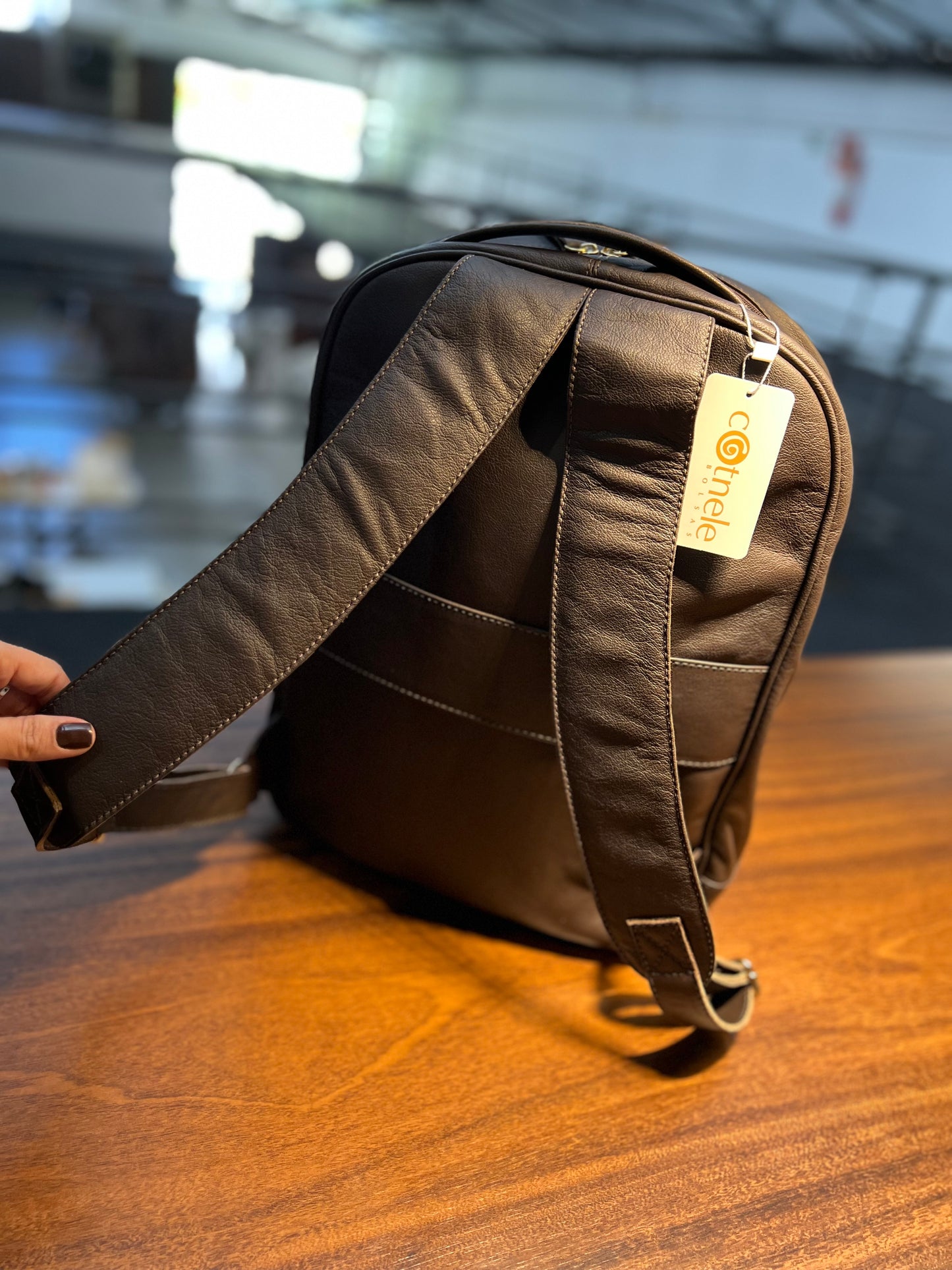 Mochila Taylor | Em couro legítimo premium