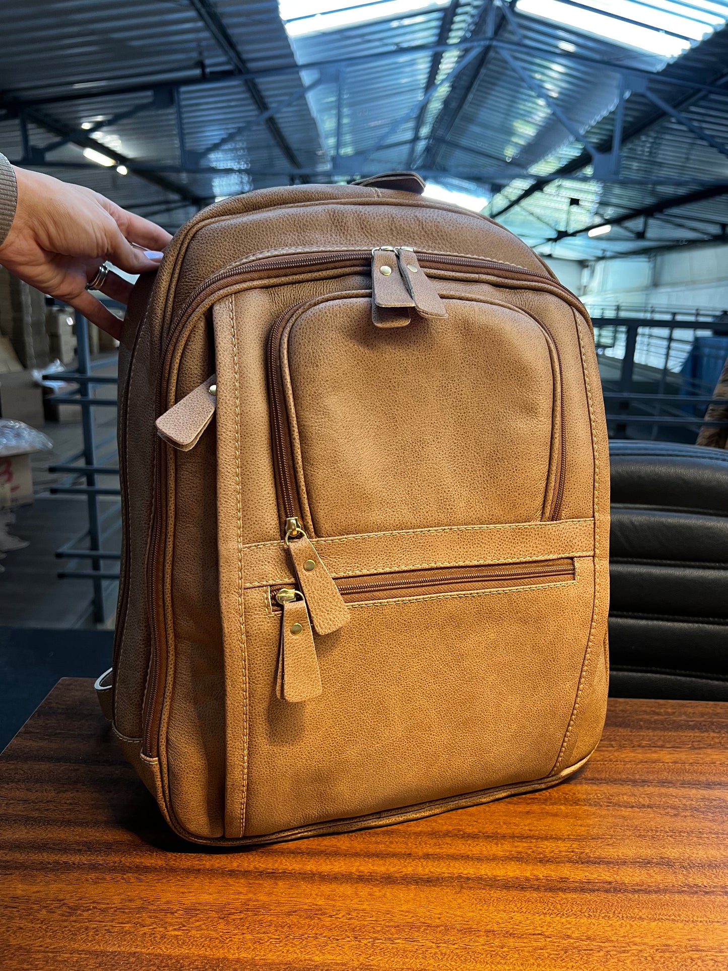 Mochila Taylor | Em couro legítimo premium