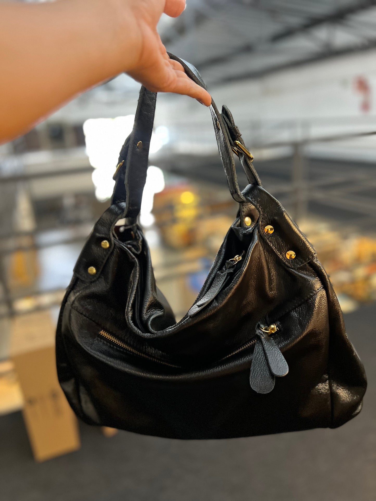Bolsa Liliam | Em couro legítimo premium
