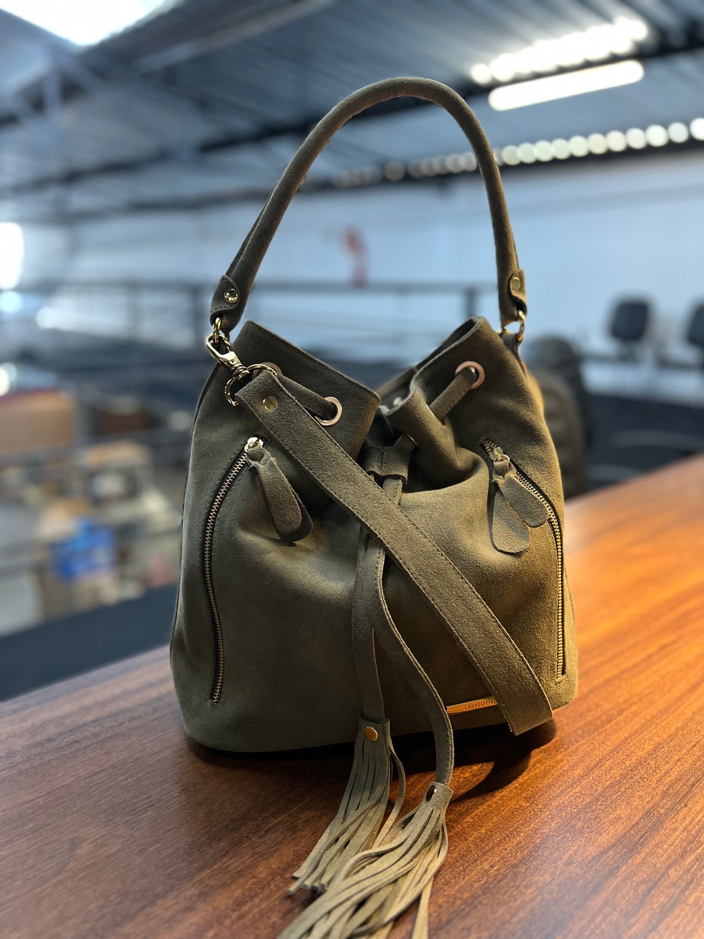 Bolsa Gisele | Em couro legítimo premium