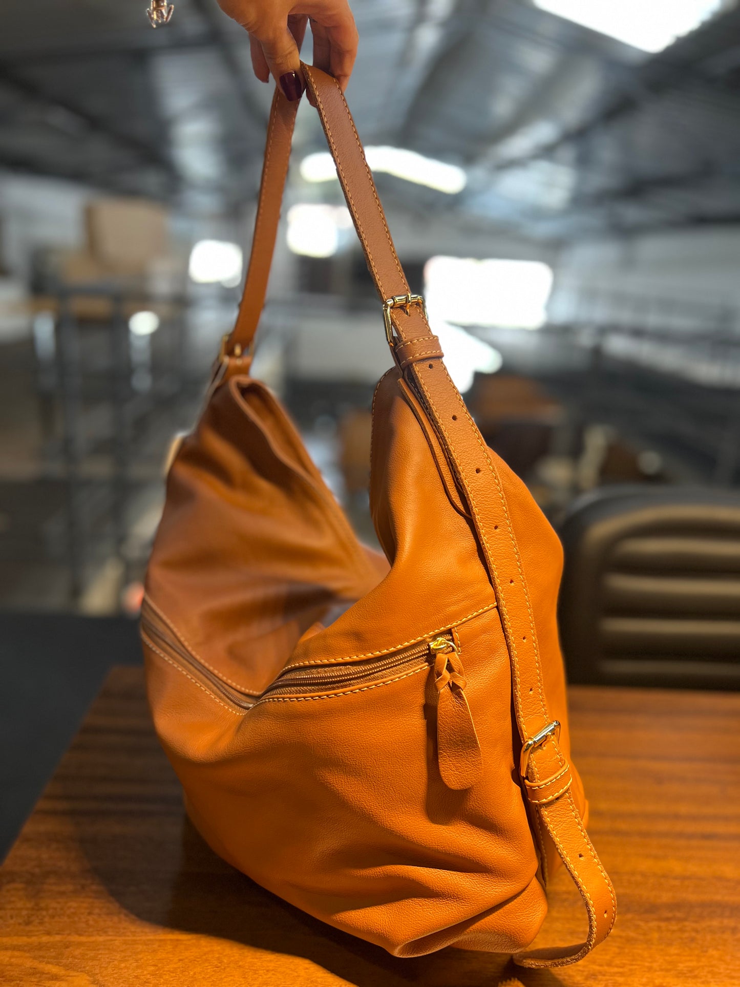 Bolsa Ágda | Em couro legítimo premium