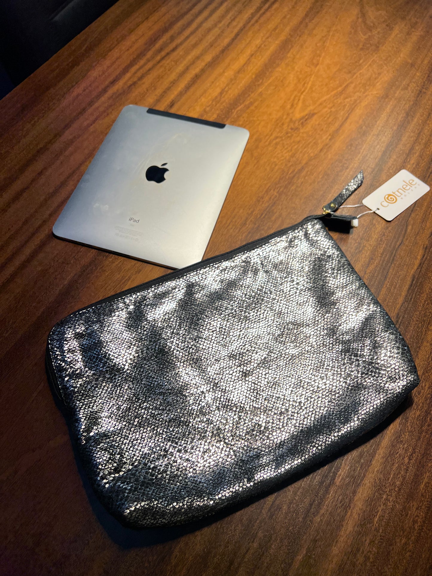 Case Sofia para Ipad e MacBook| Em couro legítimo premium