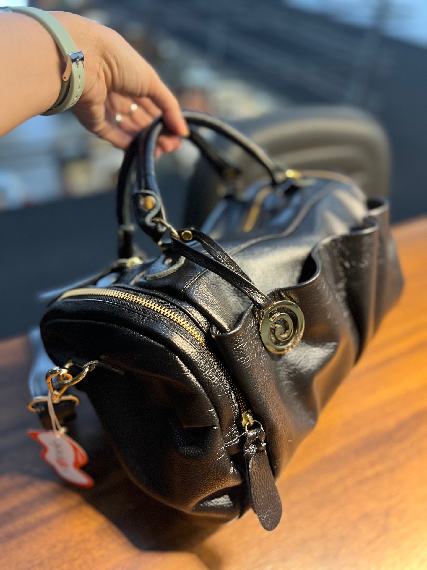 Bolsa Dara | Em couro legítimo premium