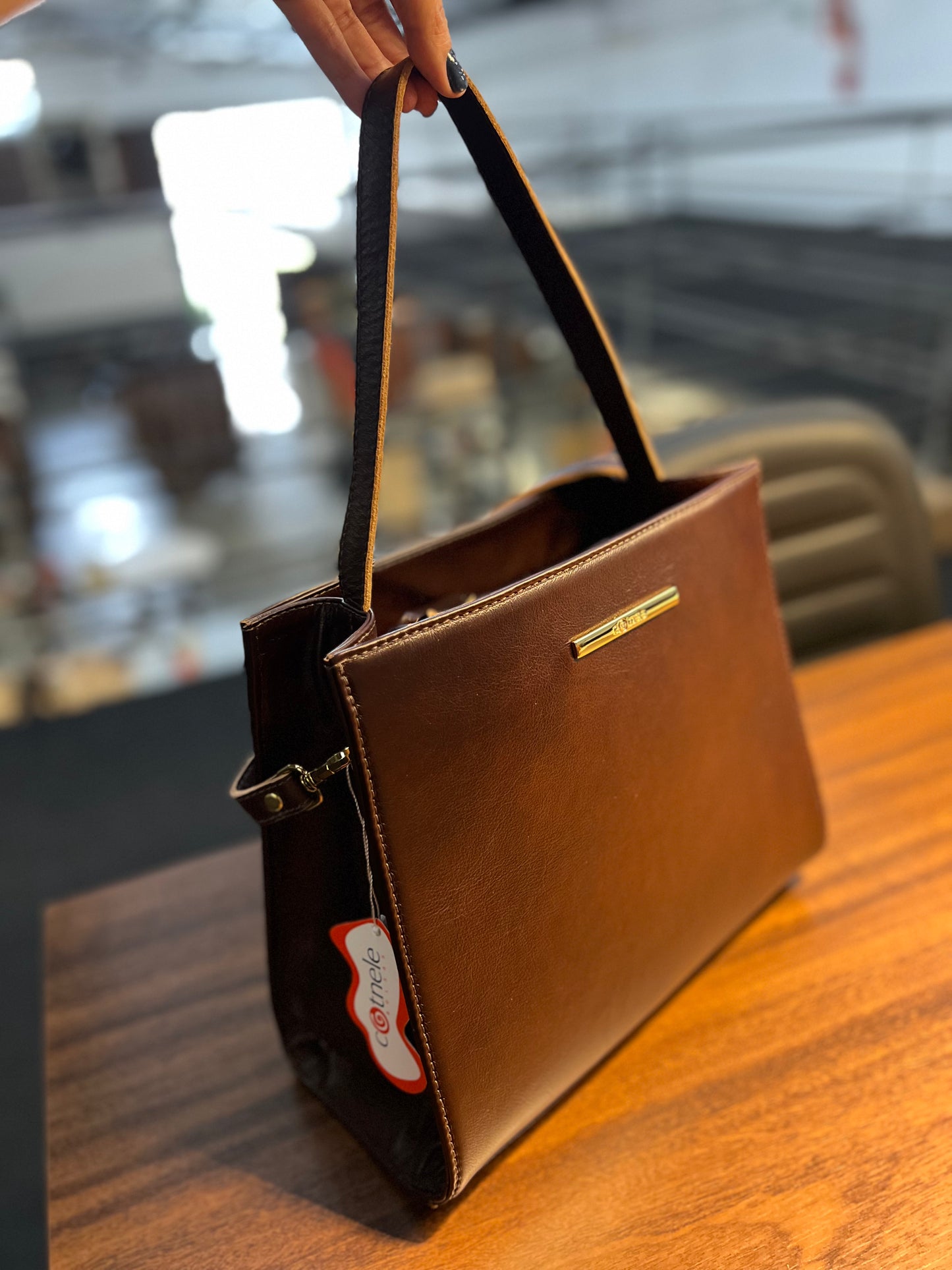 Bolsa Ronilce | Em couro legítimo premium