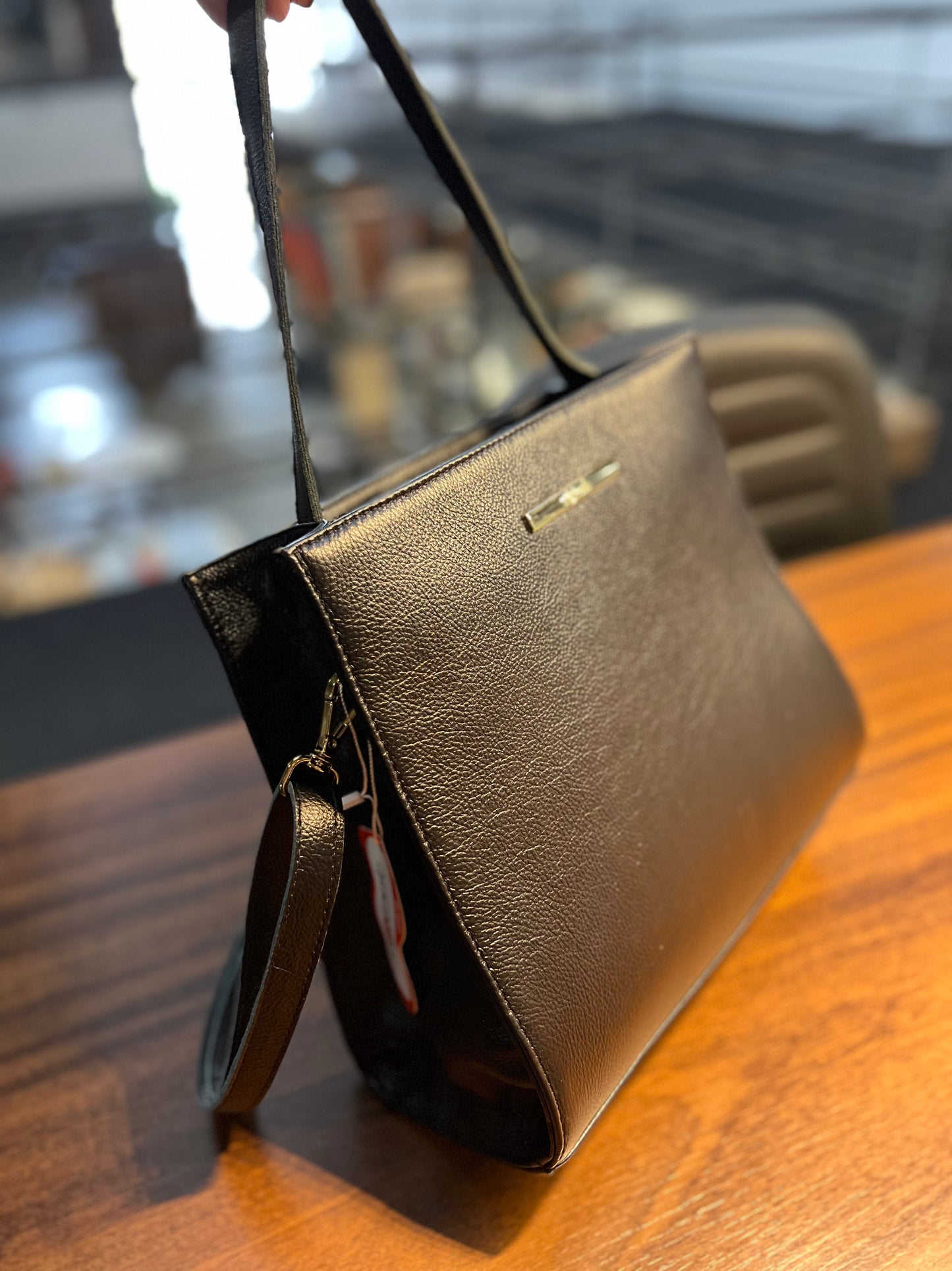 Bolsa Ronilce | Em couro legítimo premium
