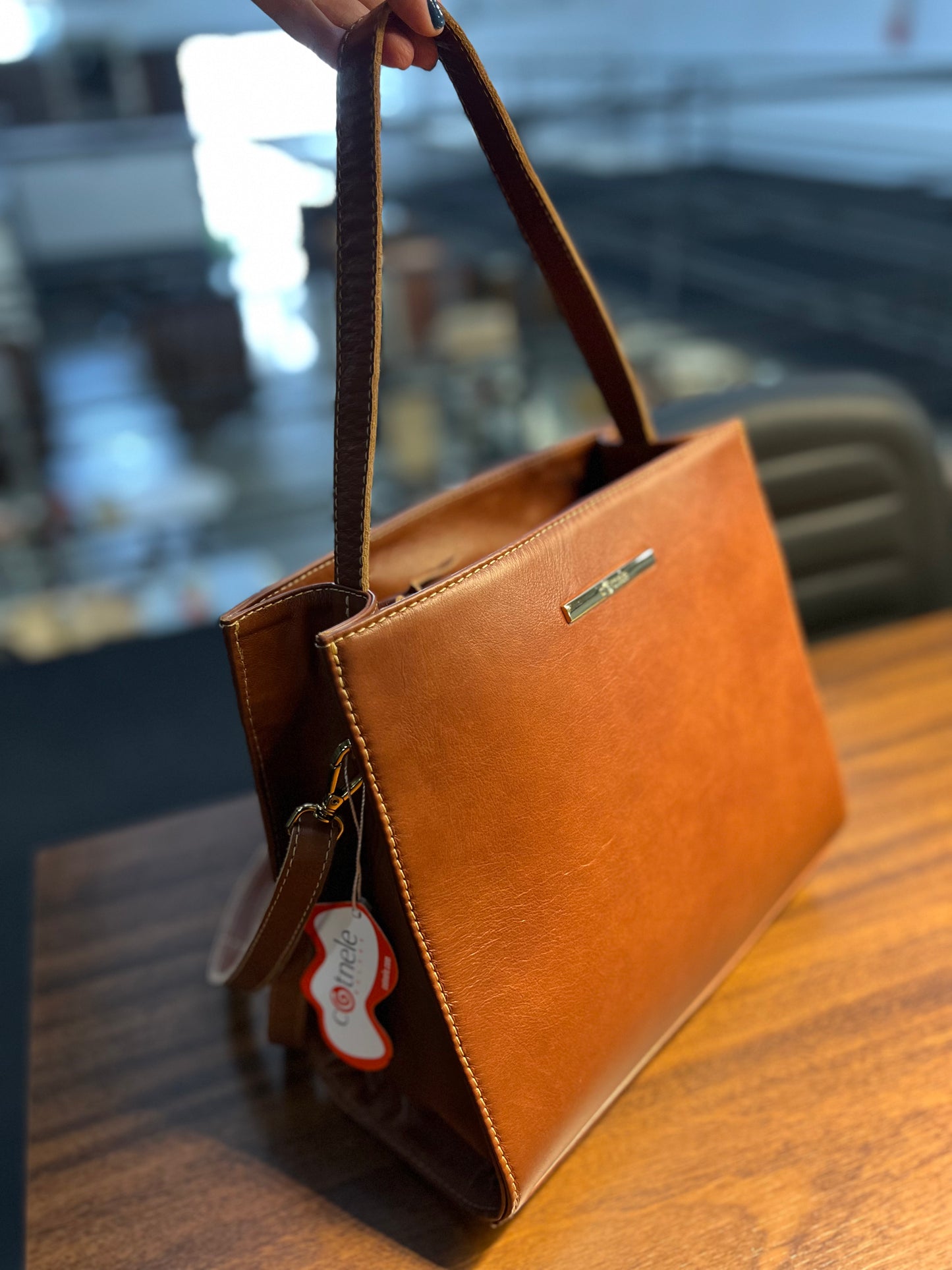 Bolsa Ronilce | Em couro legítimo premium