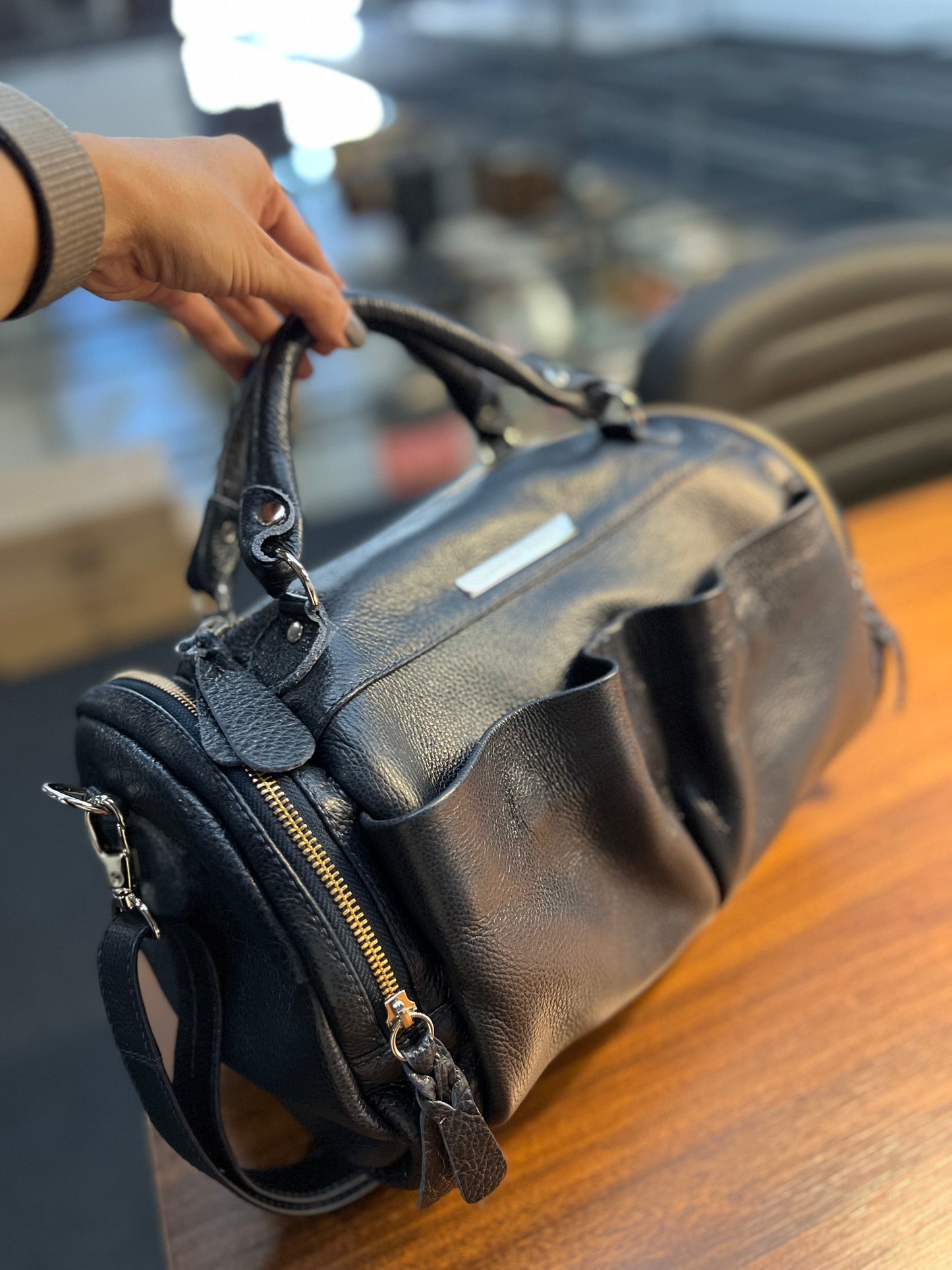 Bolsa Dara | Em couro legítimo premium