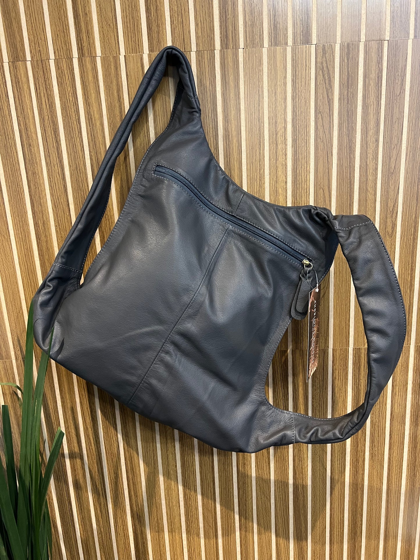 Mochila Lola | Em couro legítimo premium