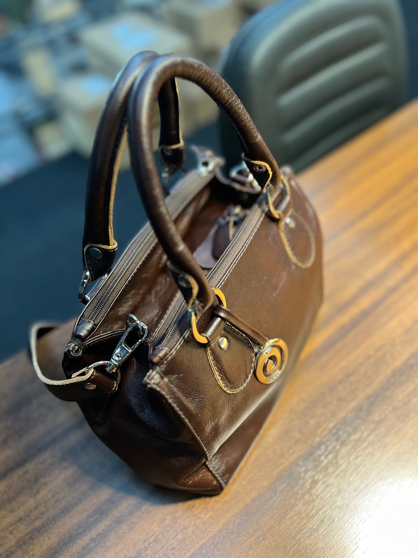 Bolsa Elen | Em couro legítimo premium