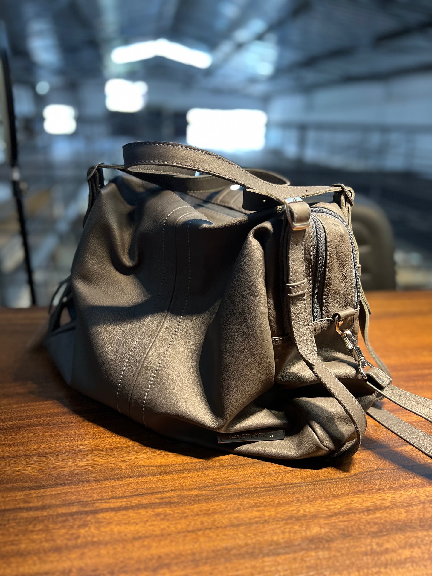 Bolsa Beth | Em couro legítimo premium