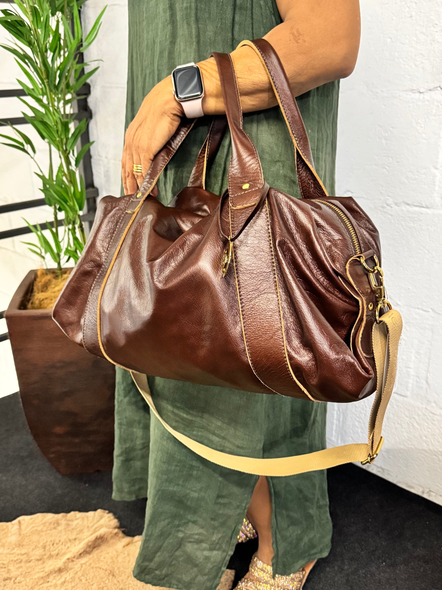Bolsa / Mala Ayla | Em couro legítimo premium
