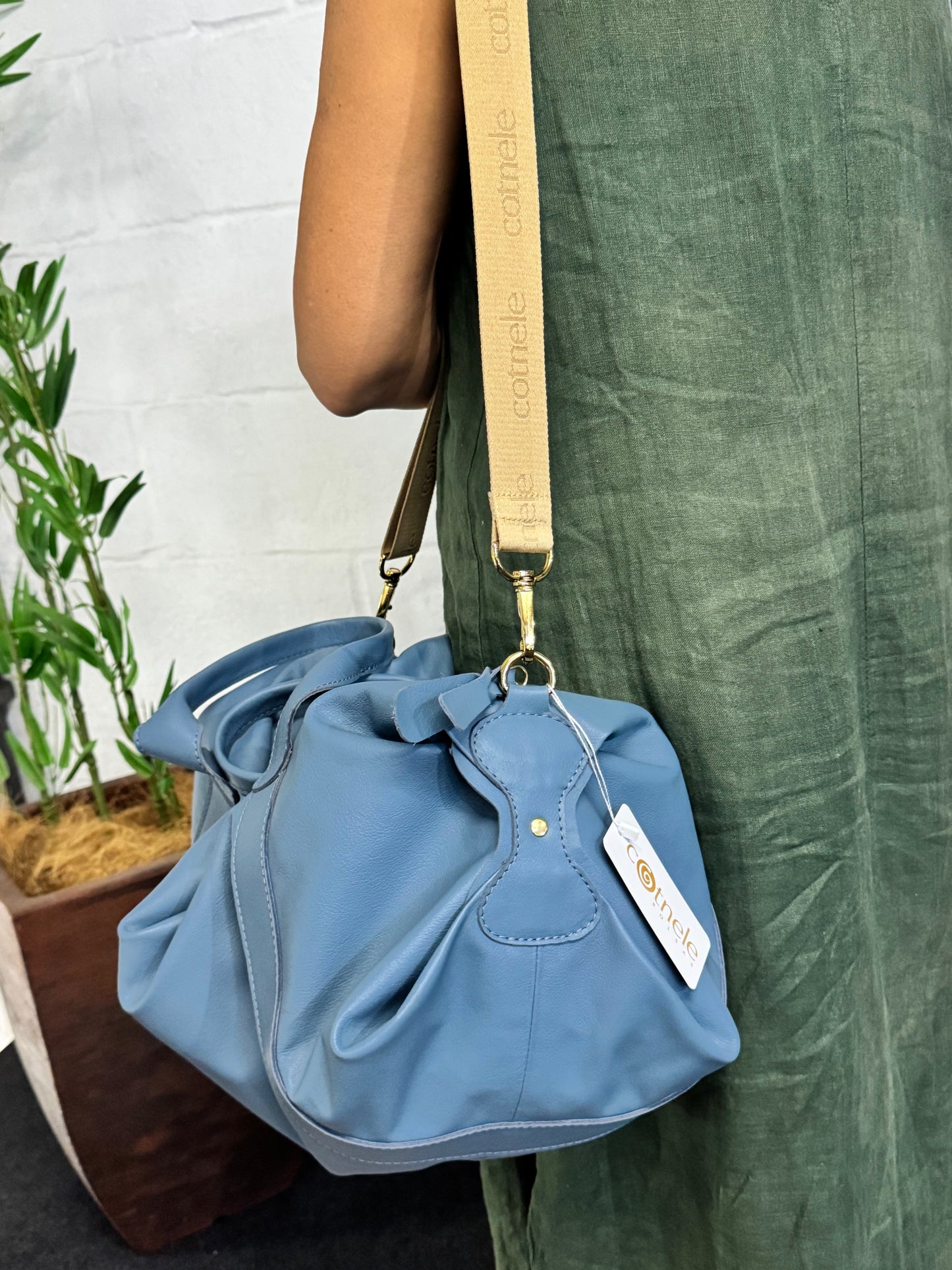 Bolsa / Mala Ayla | Em couro legítimo premium
