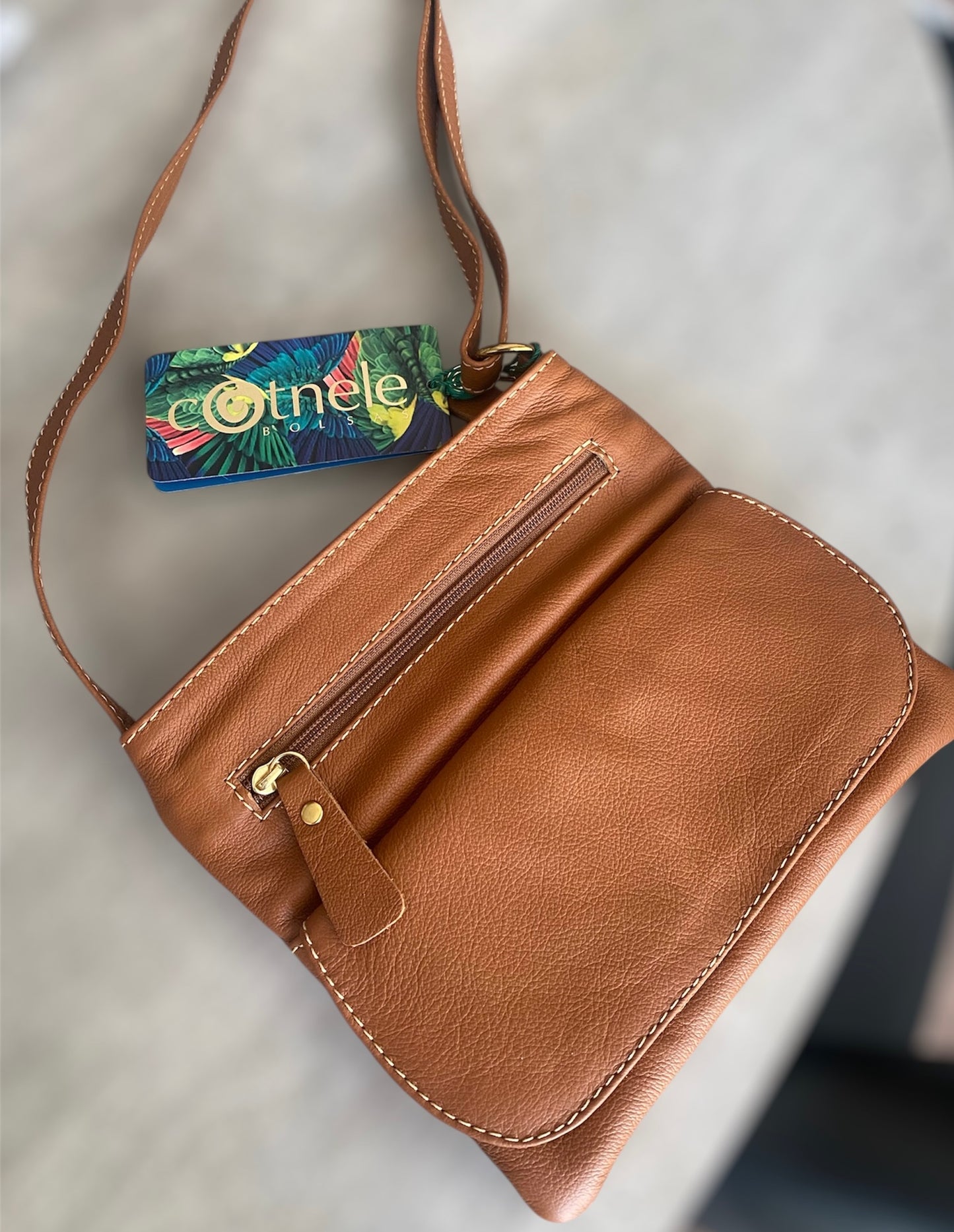 Bolsa Marcia | Em couro legítimo premium