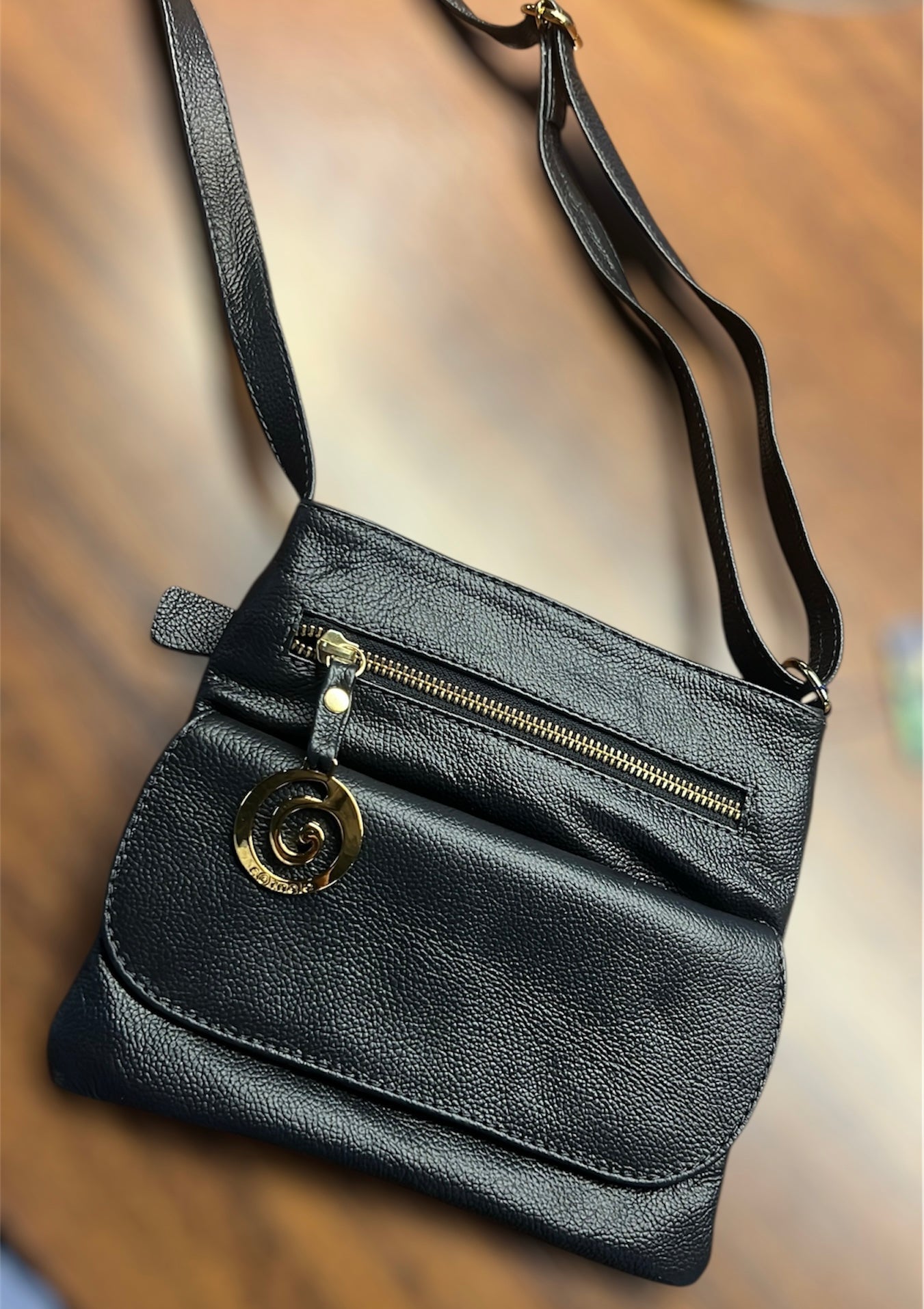 Bolsa Marcia | Em couro legítimo premium