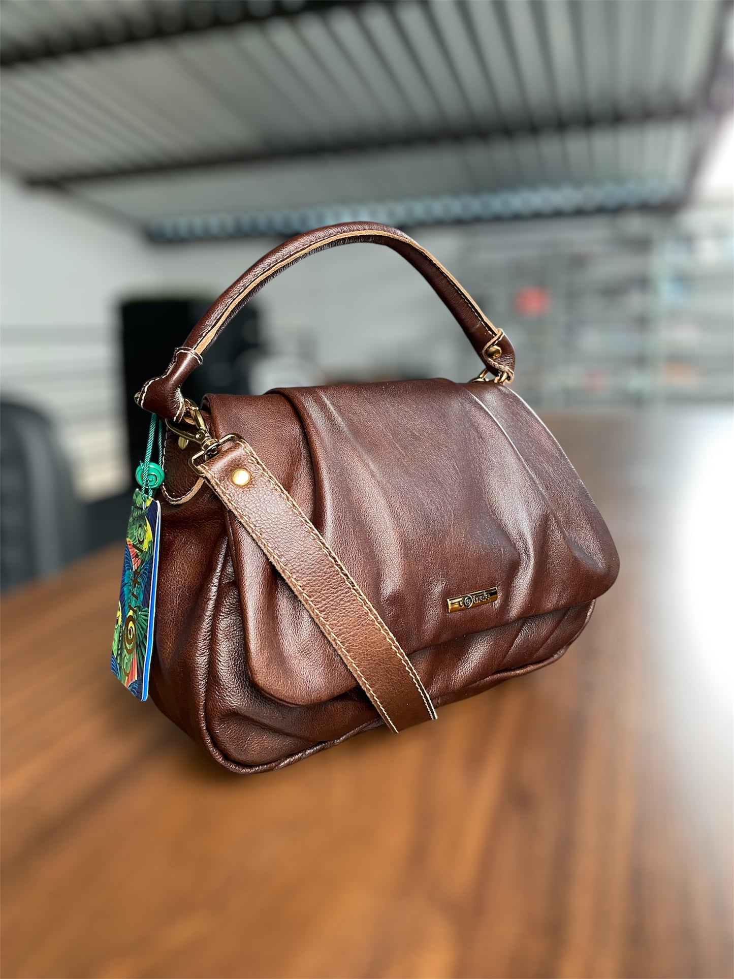 Bolsa Claudia | Em couro legítimo premium