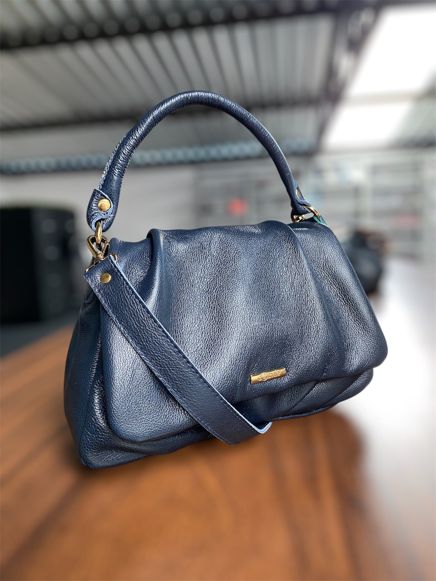 Bolsa Claudia | Em couro legítimo premium