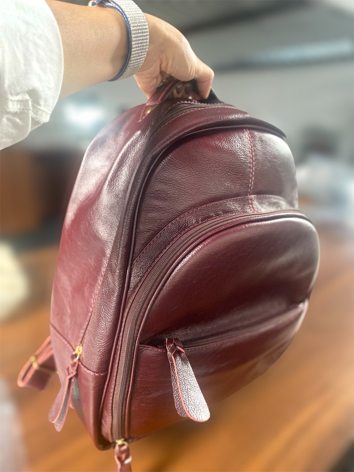 Mochila Leila | Em couro legítimo premium