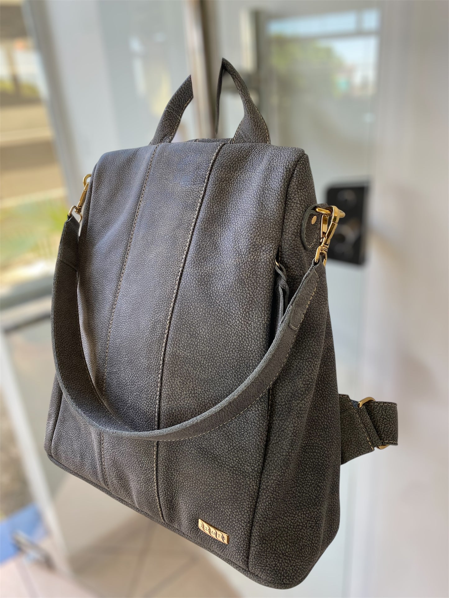Mochila Pietra | Em couro legítimo premium