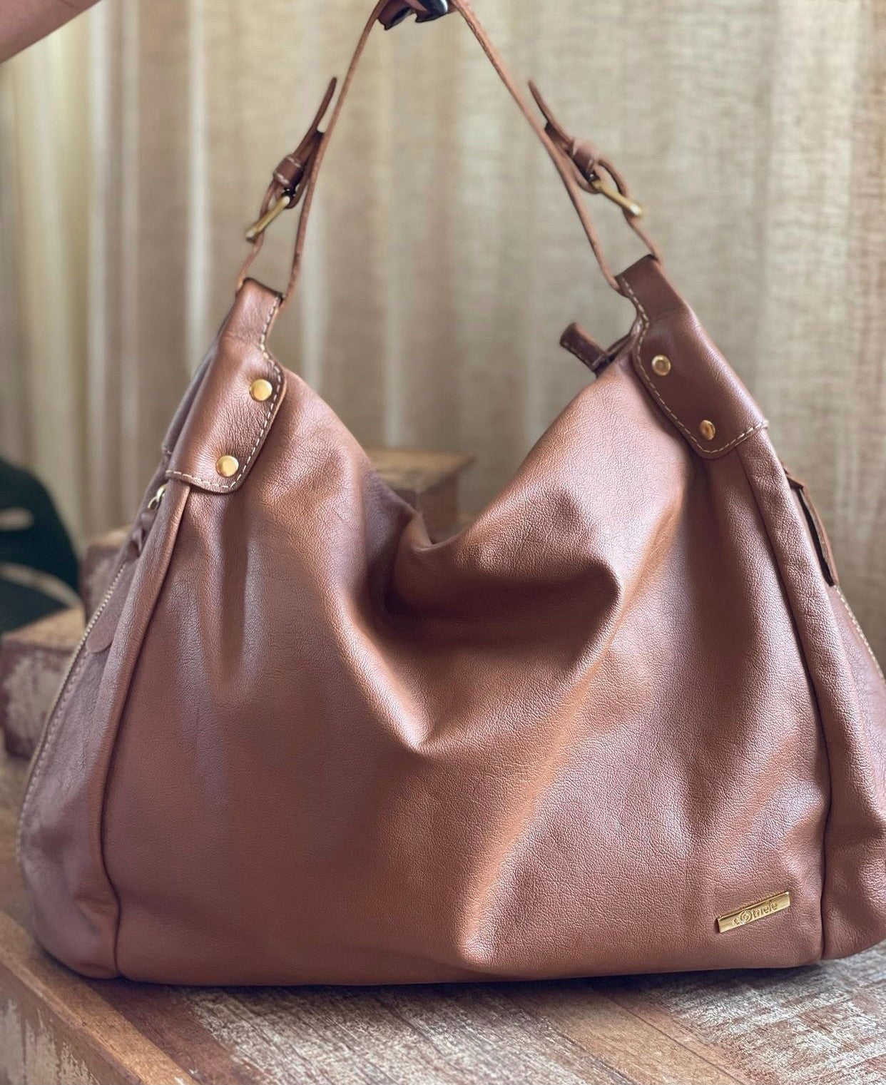 Bolsa Liliam | Em couro legítimo premium
