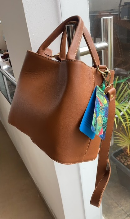 Bolsa Emma | Em couro legítimo premium