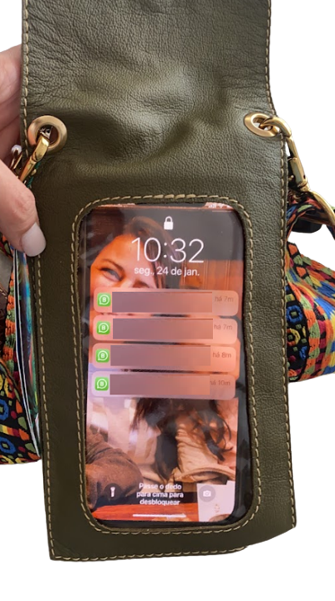 Porta celular Mia | Em couro legítimo premium