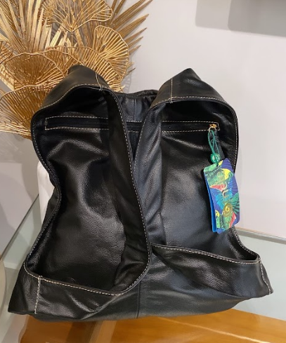 Mochila Lola | Em couro legítimo premium