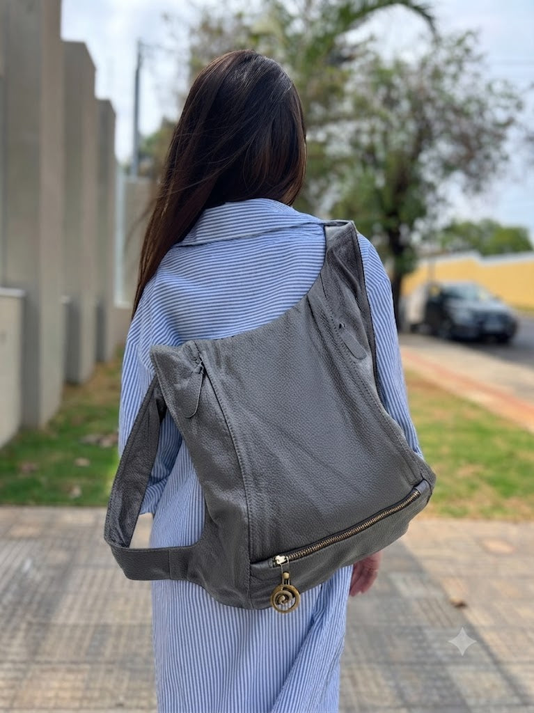 Mochila Lola | Em couro legítimo premium