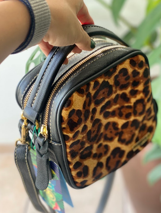Bolsa Juliana | Em couro legítimo premium