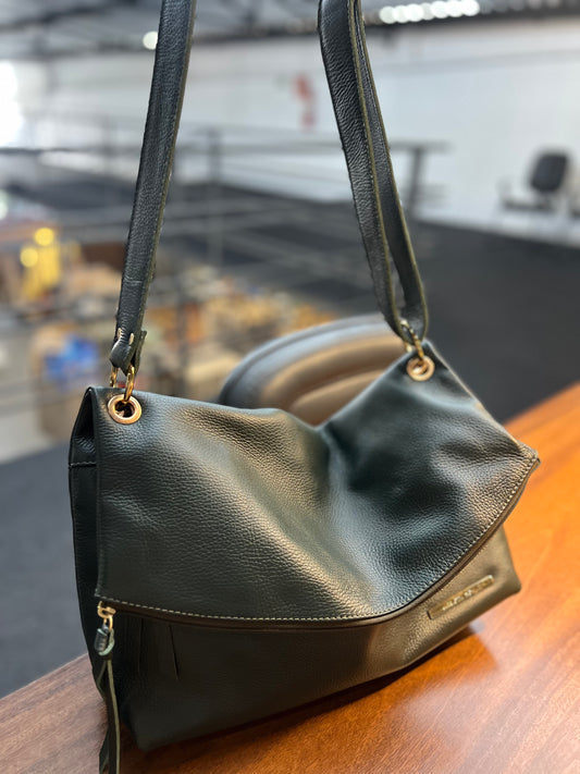Bolsa Simone | Em couro legítimo premium