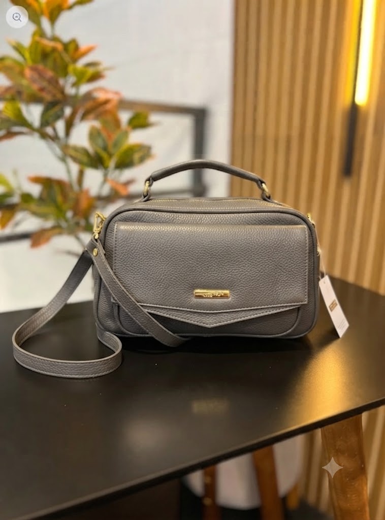 Bolsa Helena | Em couro legítimo premium