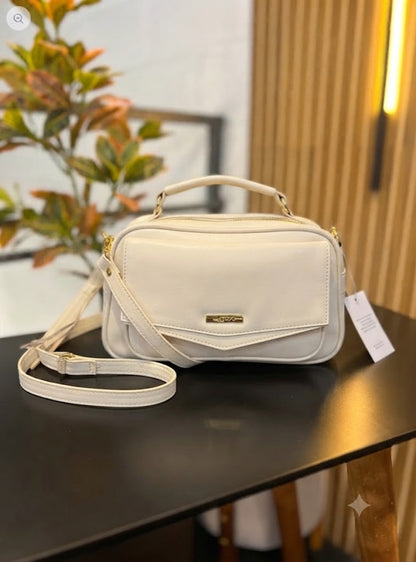 Bolsa Helena | Em couro legítimo premium