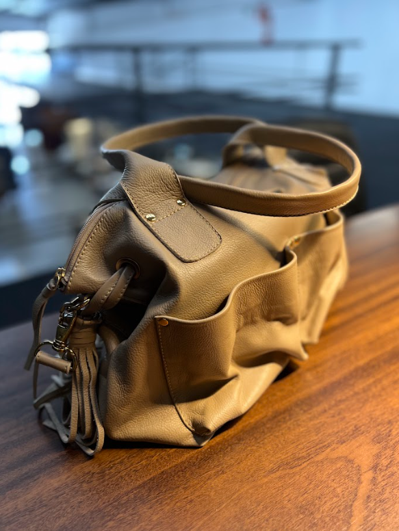 Bolsa Lavínia | Em couro legítimo premium