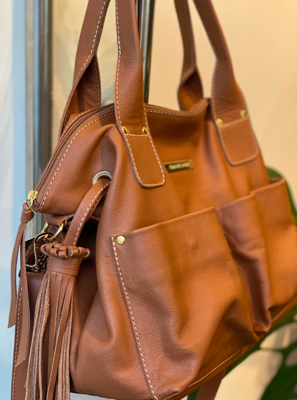 Bolsa Lavínia | Em couro legítimo premium