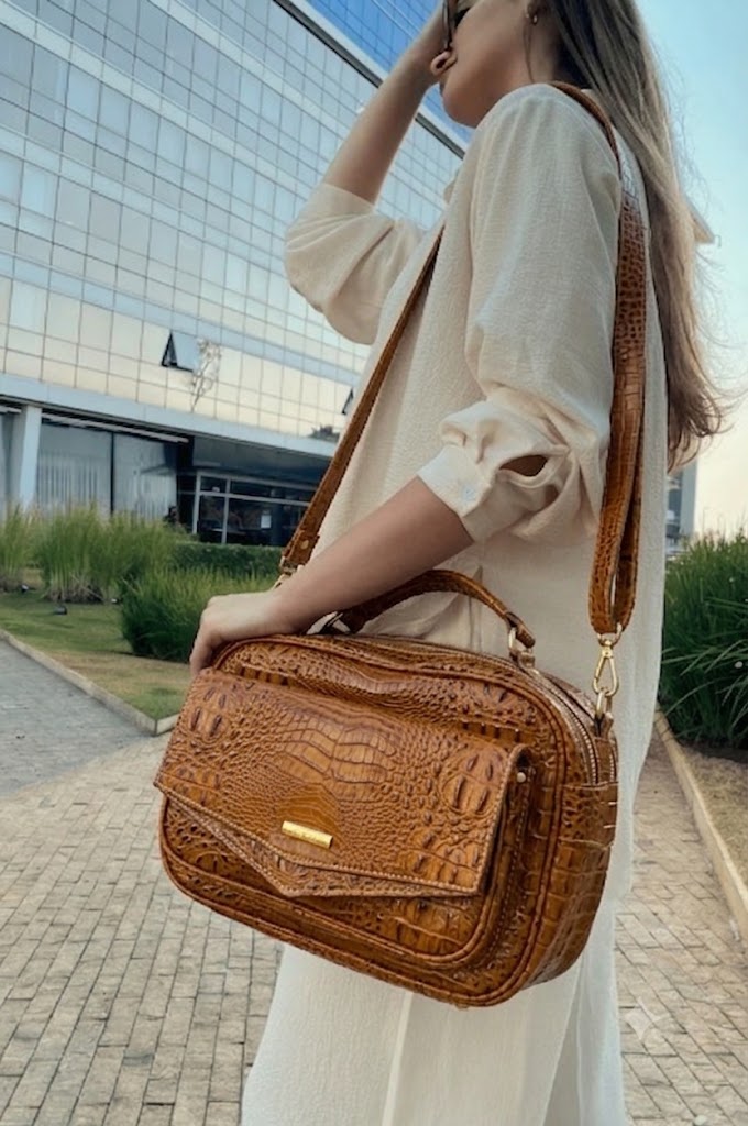 Bolsa Helena | Em couro legítimo premium