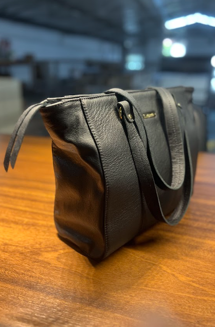 Bolsa Aurora | Em couro legítimo premium