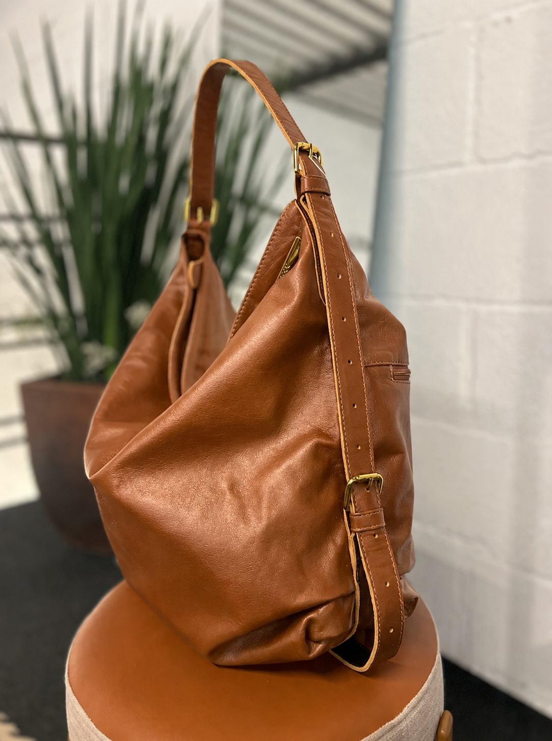 Bolsa Ágda | Em couro legítimo premium