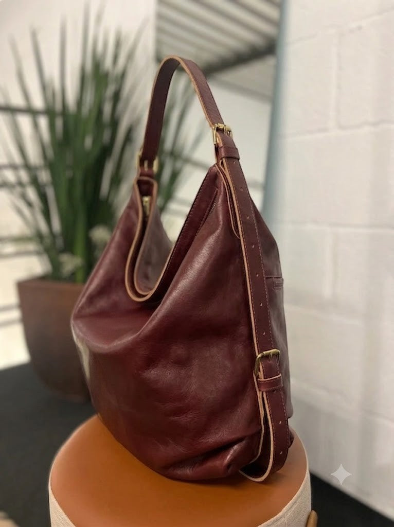 Bolsa Ágda | Em couro legítimo premium