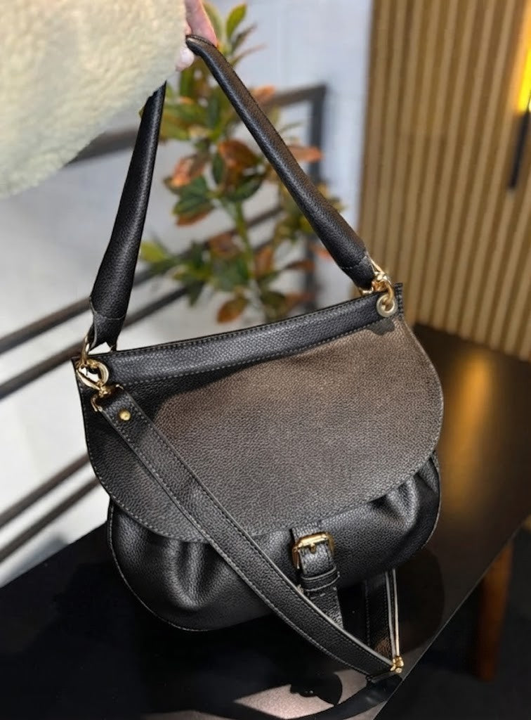 Bolsa Betina | Em couro legítimo premium