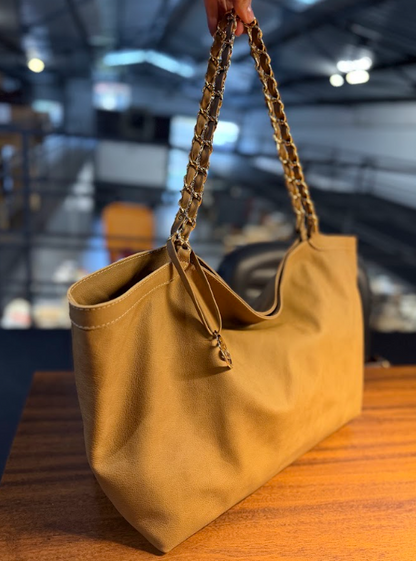 Bolsa Lívia | Em couro legítimo premium