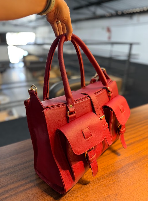 Bolsa Neuma | Em couro legítimo premium