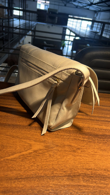 Bolsa Bárbara | Em couro legítimo premium