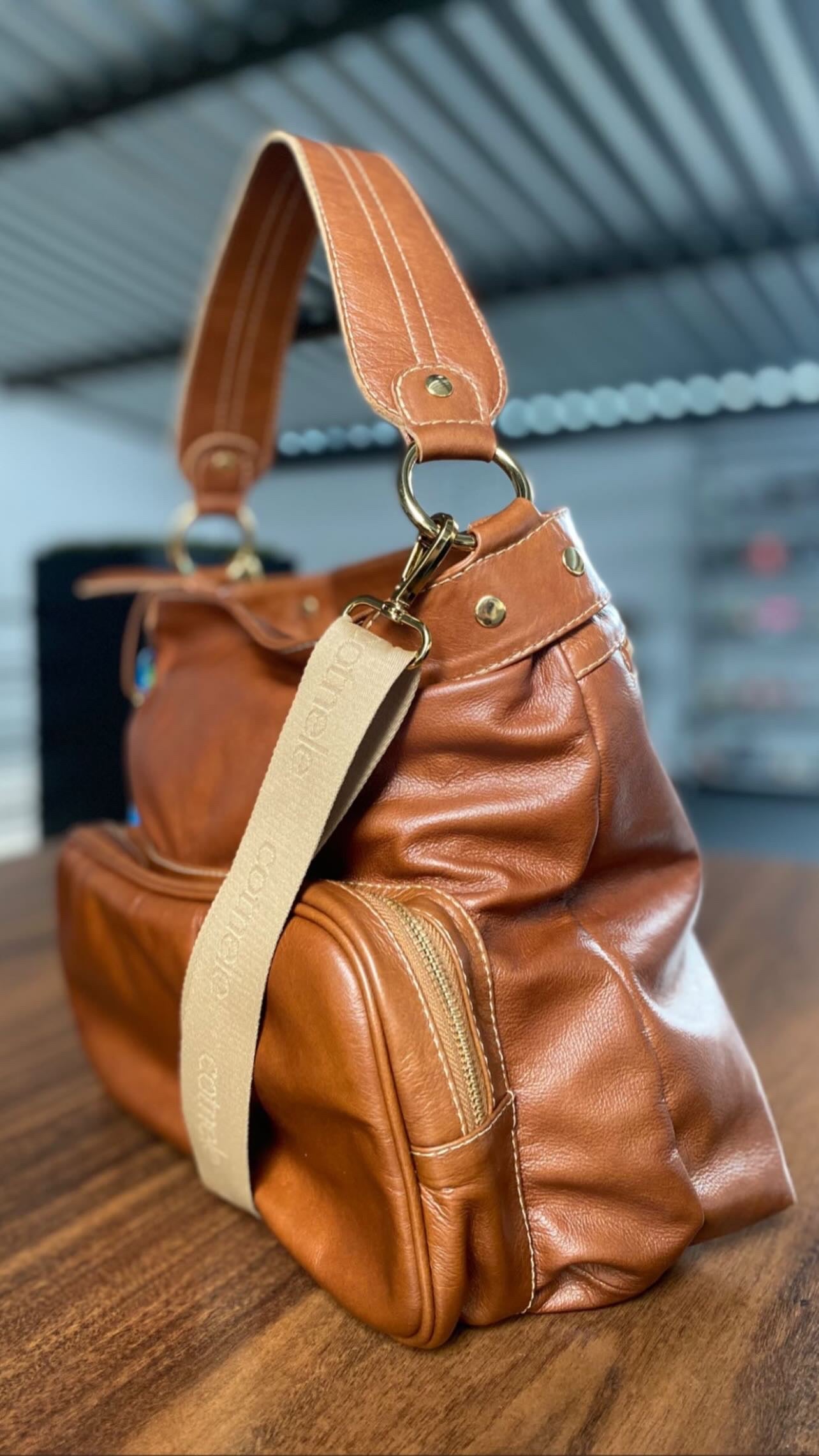 Bolsa Ester | Em couro legítimo premium